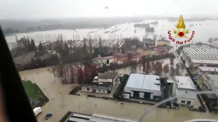 Maltempo nel Modenese, esondazione Panaro sorvolo su Nonantola -1- (07.12.20)