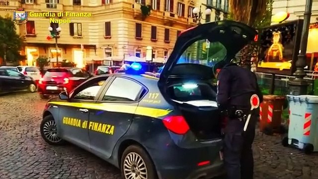 Frattamaggiore (NA) - Contrabbando, sequestrati 60 chili di sigarette (07.12.20)