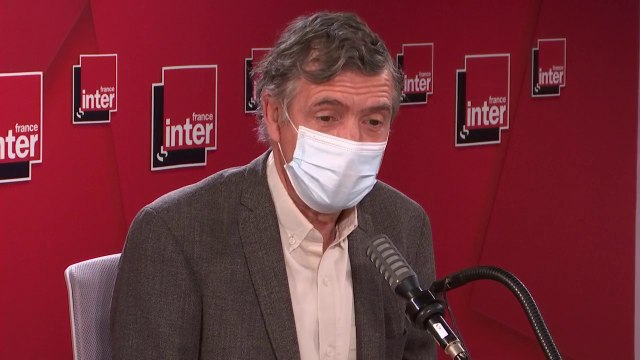 Éric Caumes : Sur les vaccins à base de matériel génétique, on n'a toujours pas les publications scientifiques, les dossiers sont entre les mains des agences du médicament américaine et européenne.
