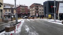 - Bayburt merkeze mevsimin ilk karı yağdı