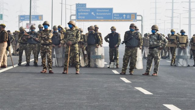 Railway tracks-highways blocked: 50 Photos of Bharat Bandh
