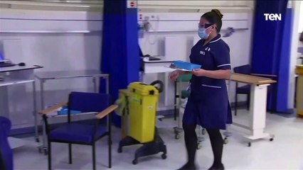 مارجريت كينان أول امرأة في العالم تتلقى لقاحًا ضد كورونا