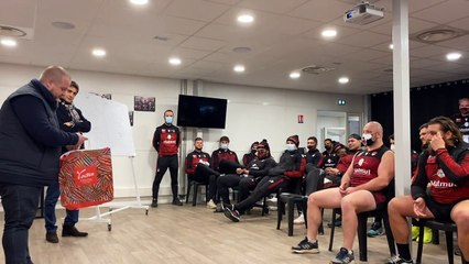 #PARTENAIRE Remise des chocolats du lundi par la chococlaterie Voisin