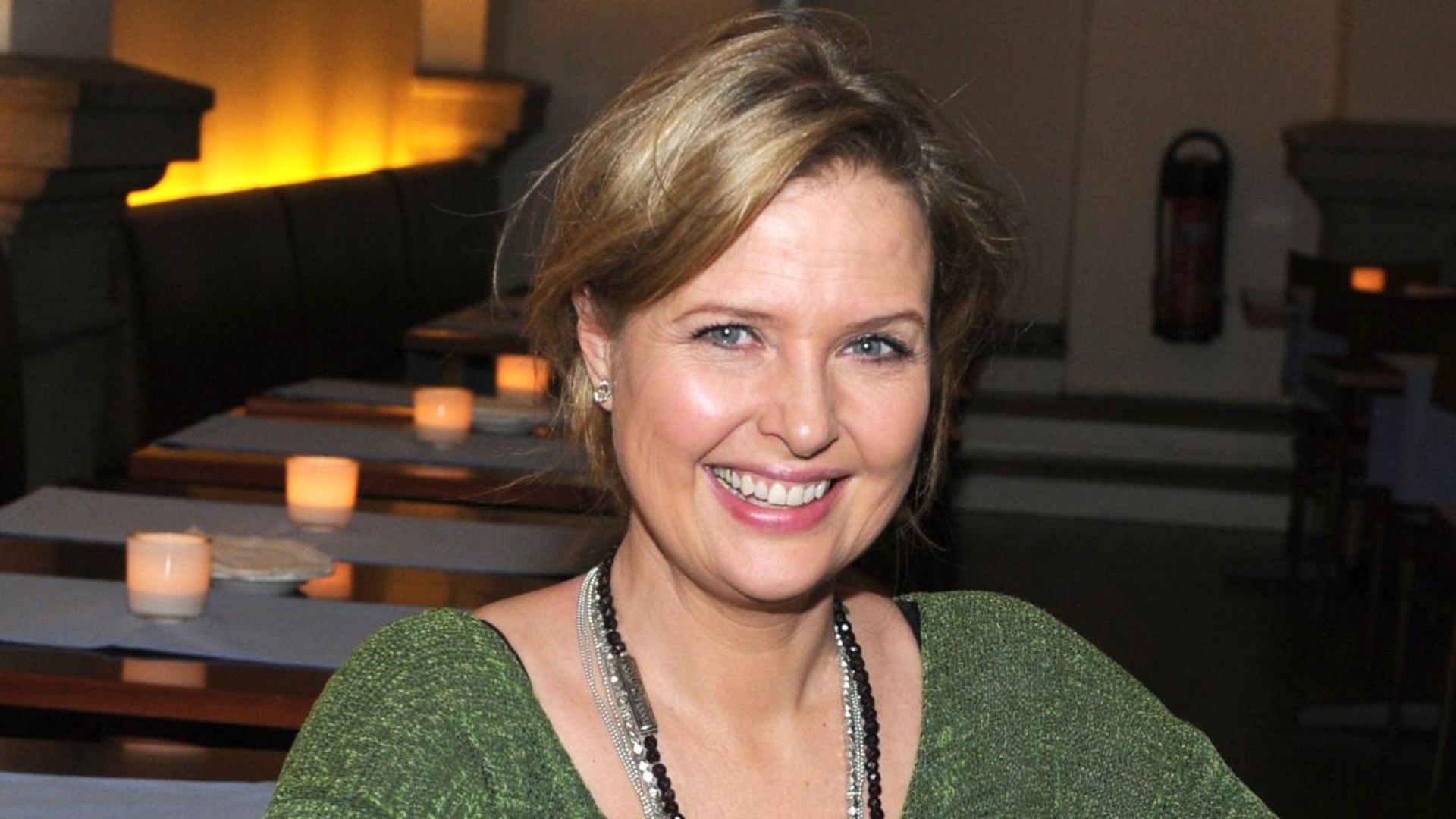 Katharina Bohm Privat Was Halt Die Schauspielerin Von Schonheits Ops Video Dailymotion