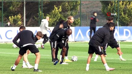 Beşiktaş 2 eksikle hazırlıklarını sürdürdü