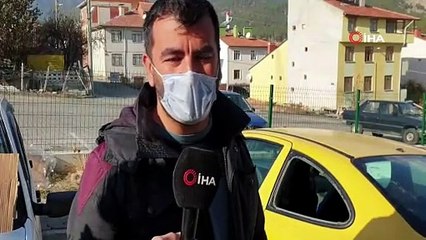 Adını bile bilmediği bir kişi, park halindeki aracını böyle parçaladı