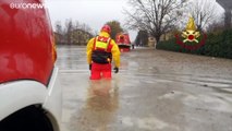 شاهد: فيضانات وانهيارات ثلجية في عدة مناطق في شمال إيطاليا