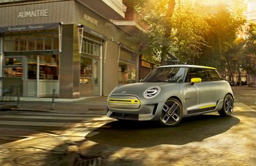 UK opens first all-electric car charging station