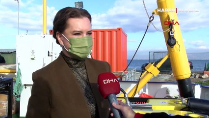 Foça açıklarında savaş gemisi batığı bulundu