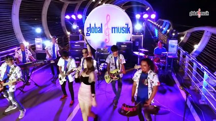 Vita Alvia - Ilusi Tak Bertepi (Official Live Music)