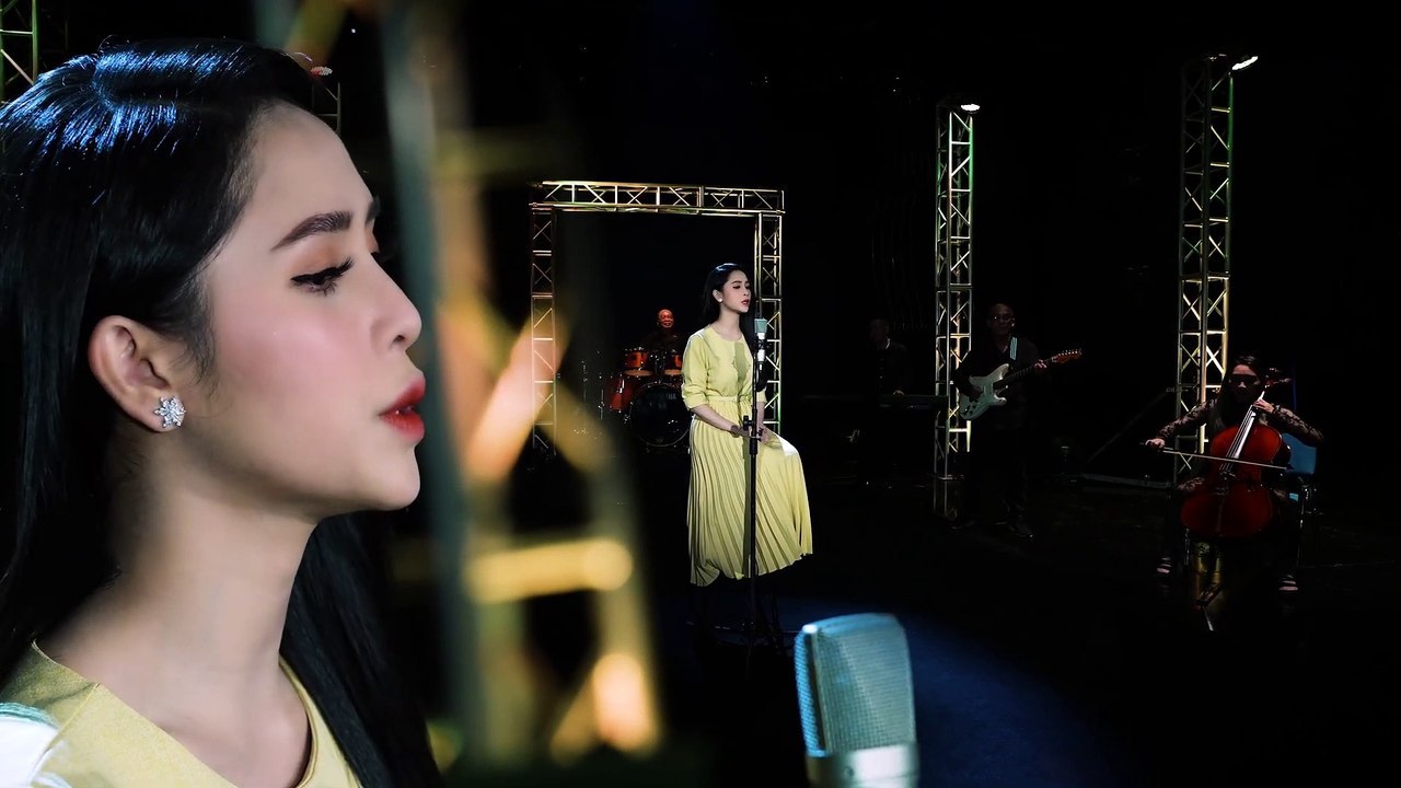 Lính Xa Nhà - Phương Ý