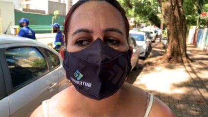 Transitar realiza ação educativa na Rua Paraná, onde mulher morreu atropelada