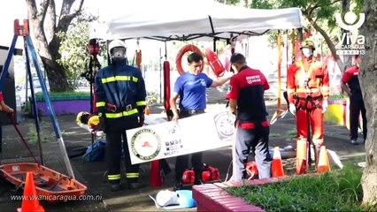 Bomberos demuestran técnicas de salvamento y rescate en Masaya