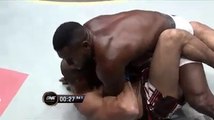 UFC knockout 2020 Is this the best flying knee knockout in ONE history?