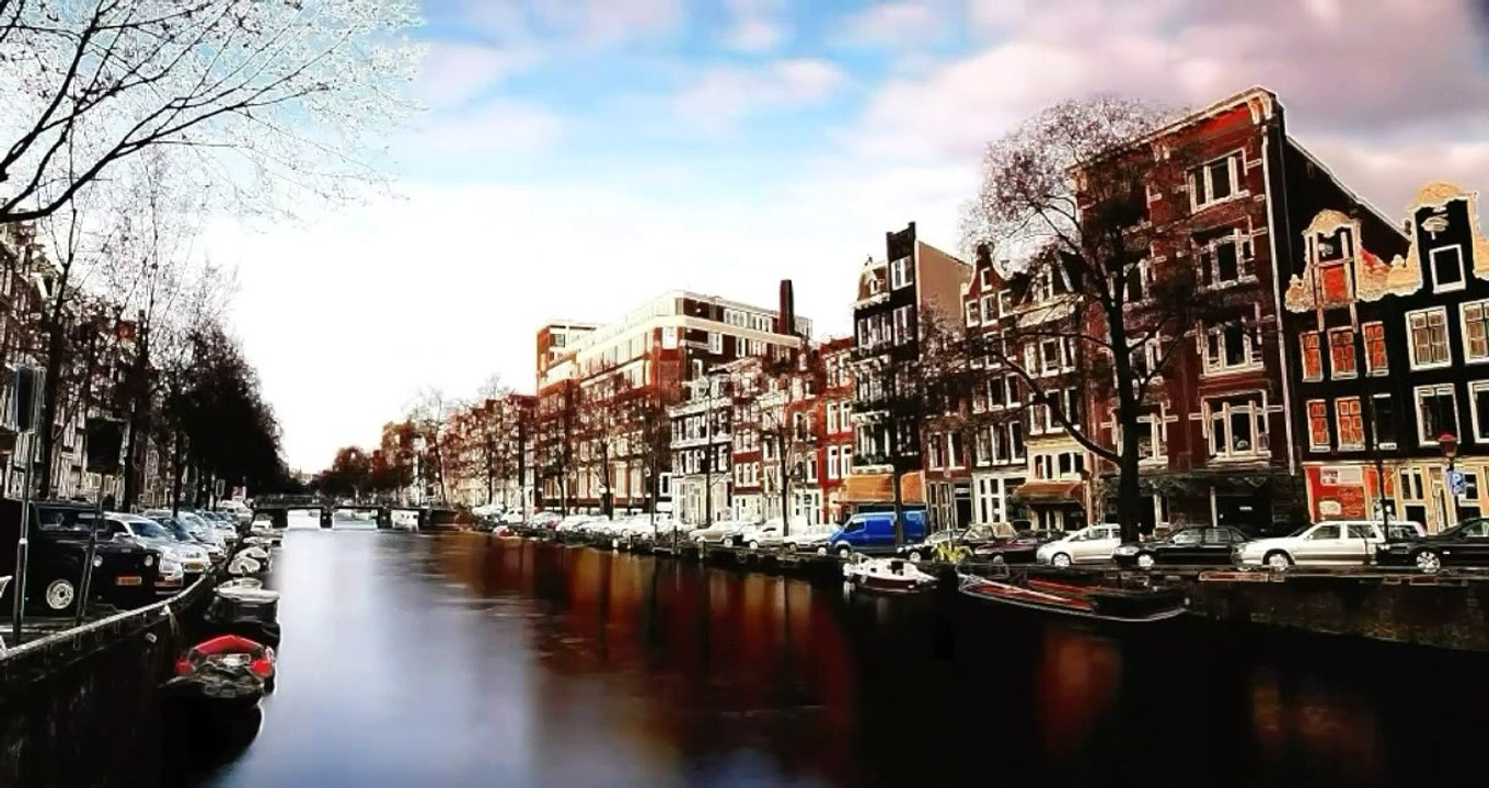 Foreigner reacts to NEW DELHI CITY the capital city of India - Asian reaction channel