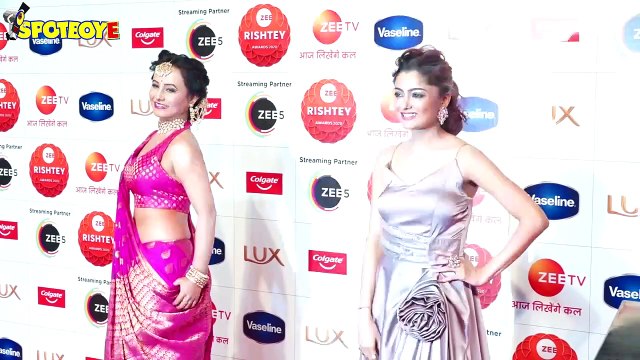 Ankita Lokhande, Shabir Ahluwalia, Shraddha Arya, Sriti Jha at Zee Rishtey Awards 2020 | SpotboyE