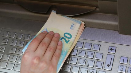 L'arnaque au "billet avalé" sévit de nouveau en France