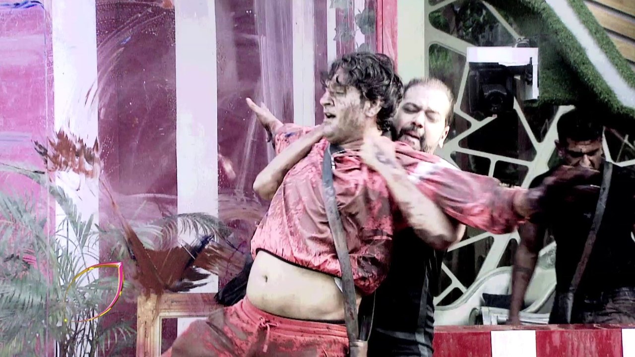 Bigg Boaa 14 Promo; Ugly fight between two teams during task; Check Out |FilmiBeat