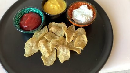 EVDE FIRINDA YOĞURTLU VE MEVSİM YEŞİLLİKLİ CİPS TARİFİ!!!