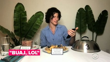 Shawn Mendes nos lee en alto sus últimos mensajes con Camila Cabello