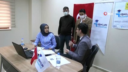 İŞKUR üniversite öğrencilerine rehberlik edecek