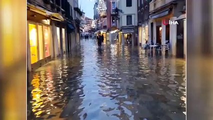 - Venedik sular altında kaldı