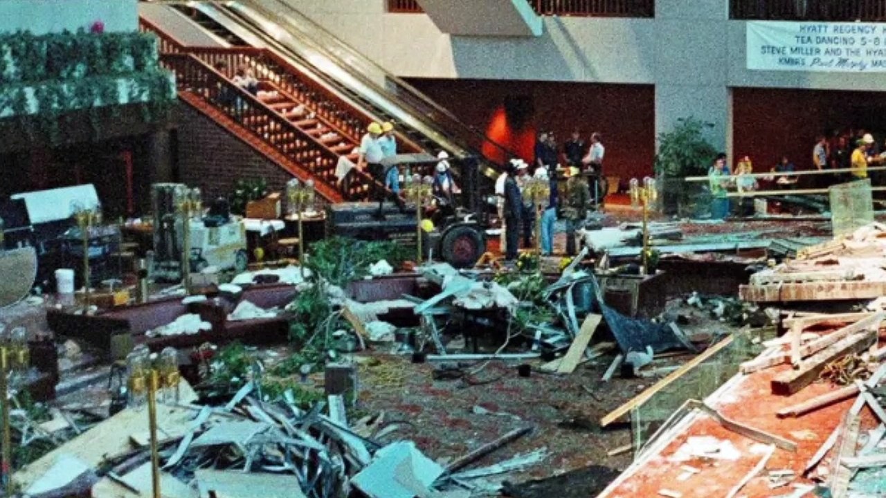 114 people killed in Hyatt Regency walkway collapse in Kansas City 40