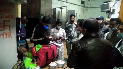 शहर में पैक हो रहा था कई ब्रांड का ऑयल, प्रशासन ने मारा छापा