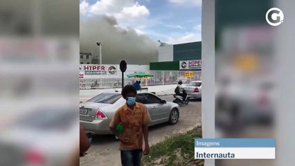 Parte de supermercado pega fogo em São Mateus