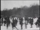 Patinaje sobre hielo en Central Park, Nueva York (1902)