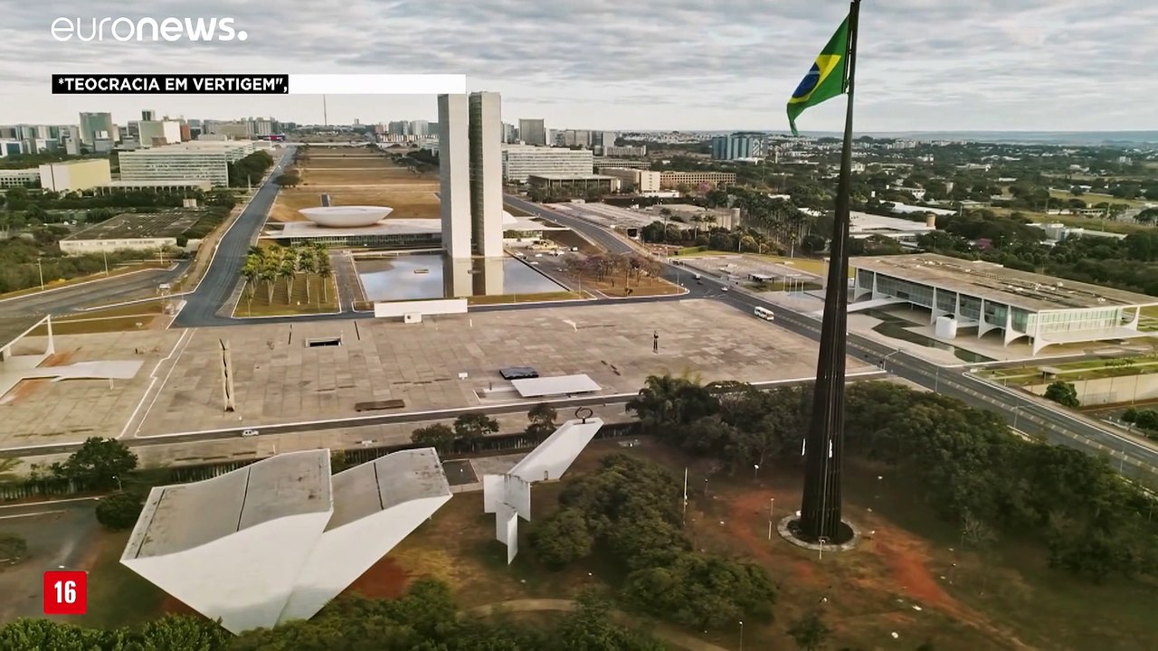 Porta dos Fundos apresentam "Teocracia em Vertigem"