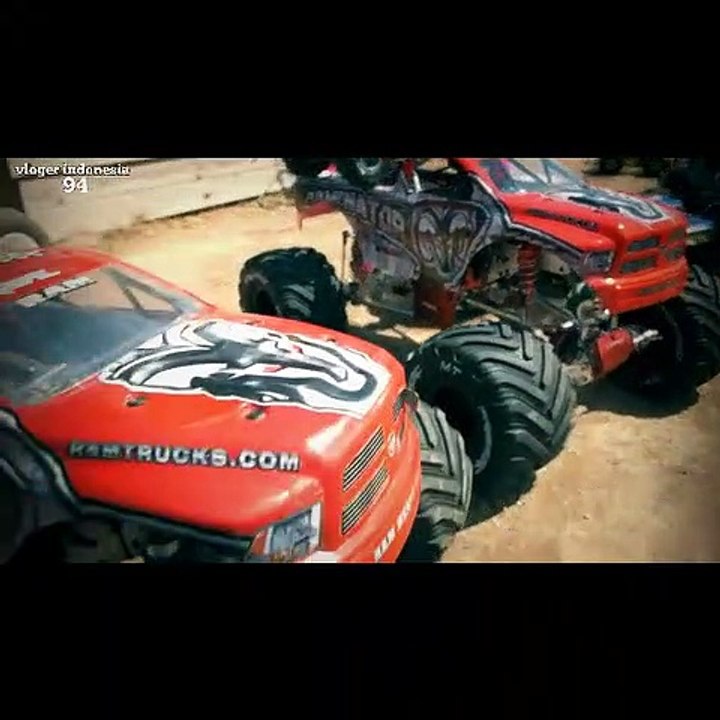 HUGE Primal RC Monster Truck Tears It Up At Grave Di.