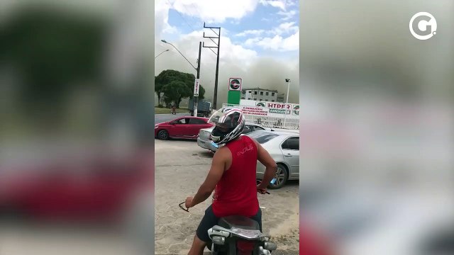 Incêndio atinge supermercado às margens da BR 101 em São Mateus