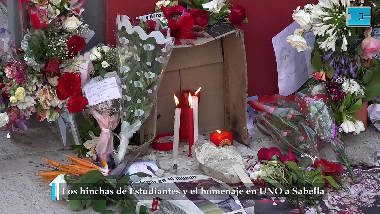 Los hinchas de Estudiantes y el homenaje en UNO a Sabella