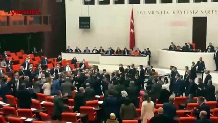 TBMM Genel Kurulu'nda arbede!