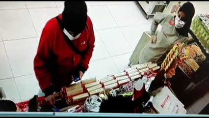 Önce arabayı çaldı sonra tatlıcıda kutlama yapmaya çalıştı