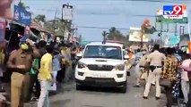 BJP leaders Nadda, Vijayvargiya’s convoys attacked in Bengal, stones hurled at car  Tv9GujaratiNews
