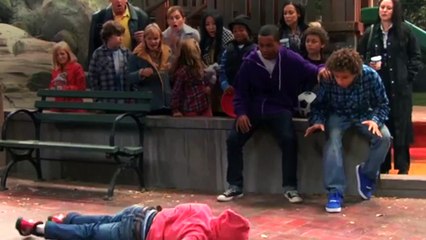 Jessie 1x07 Creepy Connie Comes A Callin'