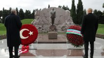 Cumhurbaşkanı Erdoğan, Haydar Aliyev’in kabrini ziyaret etti