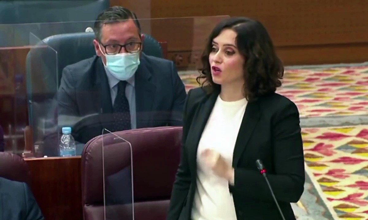 Ayuso a Pablo Perpinyà: "No todos somos iguales ante la ley. El rey don Juan Carlos no es como usted, ni muchísimo menos"