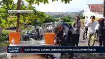 Naik Sepeda, Ganjar Mencoblos Di TPS 02 Gajahmungkur