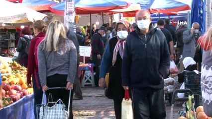 Vaka artışının devam ettiği Antalya'da pazar yoğunluğu