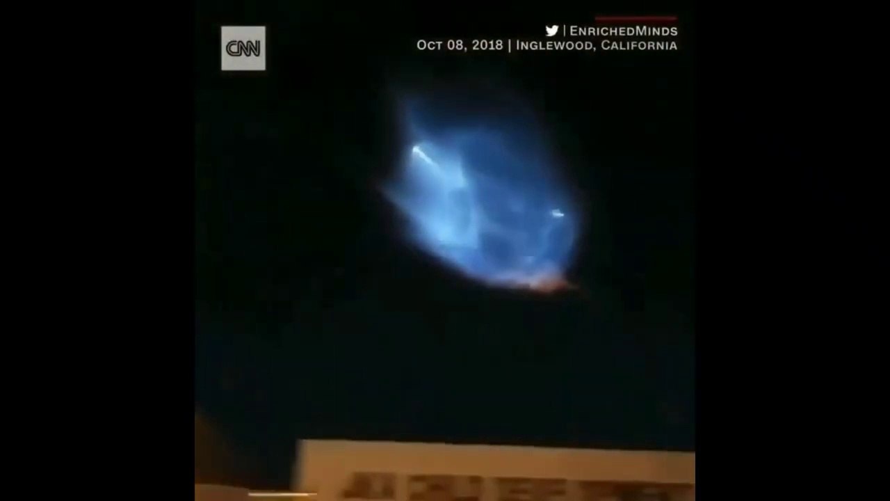 10 UFO Sightings that would give you Chills!