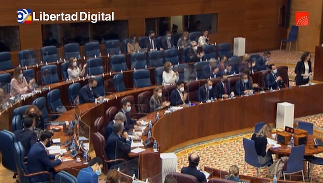 Ayuso sobre la Cañada Real: Para tener los Porsches ahí aparcados, bien; pagar las facturas, no