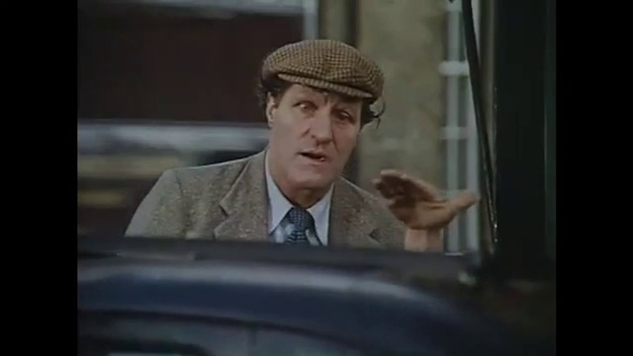 The Plank 1967 - Eric Sykes,Tommy Cooper, Jimmy Edwards, Jimmy Tarbuck, Hattie Jacques, Joanna Lumley