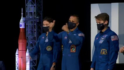 NASA, '달 착륙' 우주비행사 후보 명단 발표...한국계 조니 김 포함 / YTN