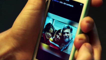 El amor es más fácil - Tráiler oficial