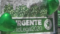 Por segunda vez en dos años diputados discuten ley del aborto en Argentina