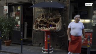 إيطاليا: شاهد مشهد العشاء الأخير المصنوع من البيتزا !!!