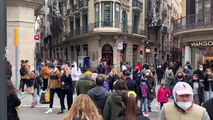 Χριστούγεννα με βάση την έξαρση της πανδημίας στην Ευρώπη